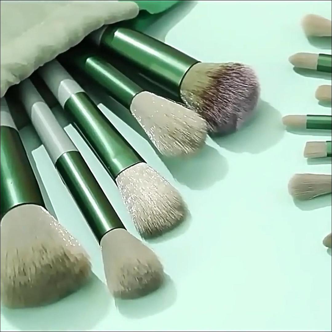 13-Piece Makeup Brush Set